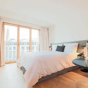 H'otello B'01 Hotel